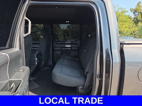 Used 2018 Ford F150 XLT w/ Equipment Group 302A Luxury AWD/4WD image 17