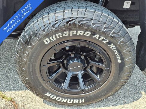 Used 2023 Toyota Tacoma SR RWD image 10