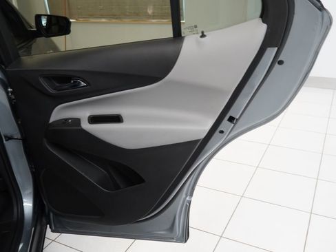 Used 2023 Chevrolet Equinox LS w/ LS Convenience Package image 25