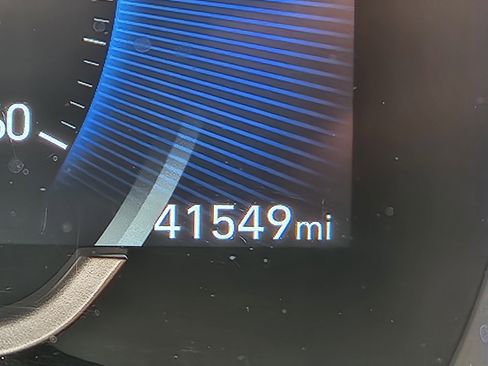 Used 2019 Hyundai Santa Fe Limited image 21