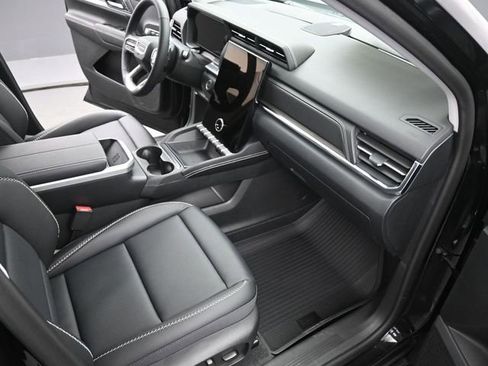 New 2026 GMC Terrain Denali w/ LPO, Floor Liner Package image 17