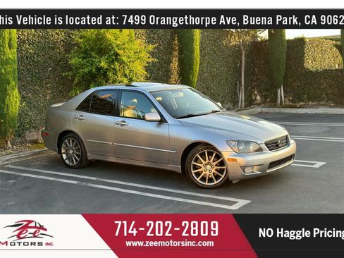 Used 2004 Lexus IS 300 image 1