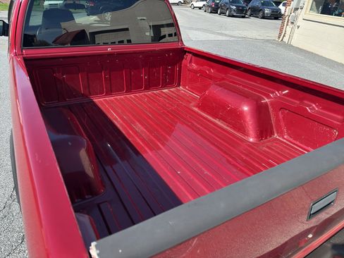 Used 2002 Chevrolet S10 Pickup LS w/ LS Preferred Equipment Group image 4