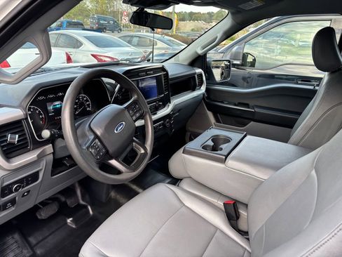 Used 2022 Ford F150 XL w/ Equipment Group 101A High image 9