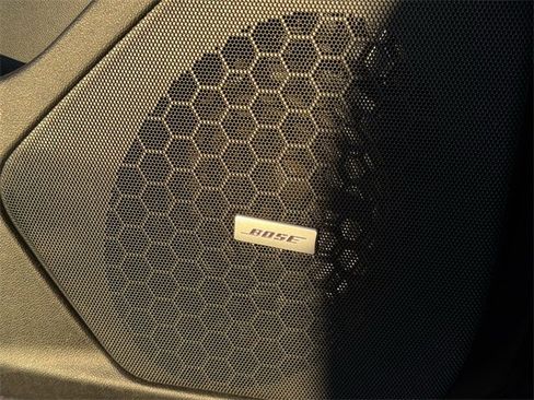 Certified 2021 Cadillac XT5 Premium Luxury w/ LPO, Floor Liner Package image 25