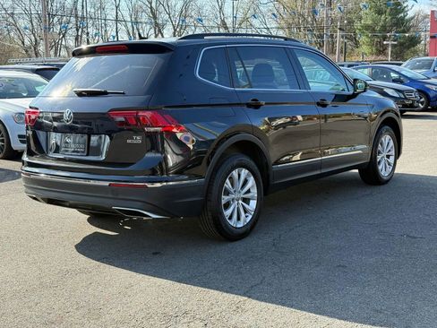 Used 2018 Volkswagen Tiguan SE AWD/4WD image 14