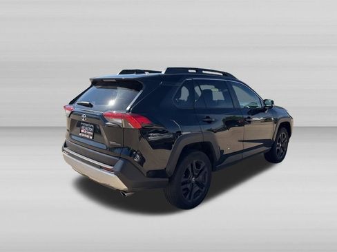 Used 2024 Toyota RAV4 Adventure AWD/4WD image 4