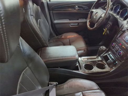 Used 2015 Buick Enclave Leather image 24