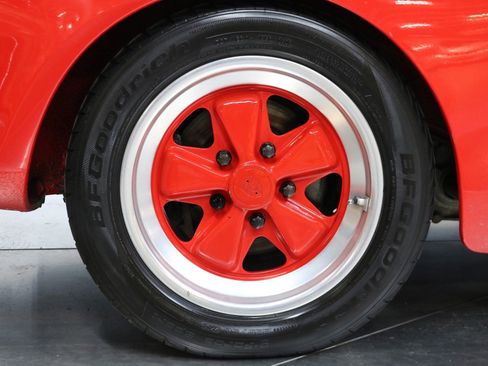 Used 1986 Porsche 944 Coupe image 36