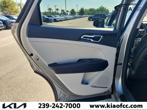 Certified 2024 Kia Sportage EX FWD image 13
