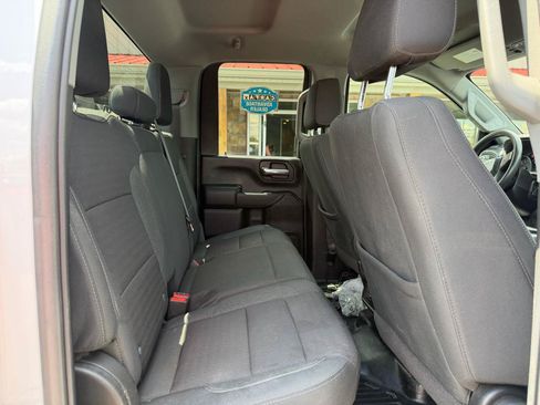 Used 2024 GMC Sierra 2500 Pro AWD/4WD image 19