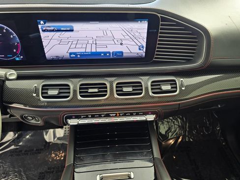 Used 2024 Mercedes-Benz GLE 63 AMG S image 23