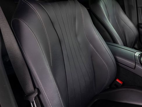 Used 2020 Mercedes-Benz E 350 Sedan image 87