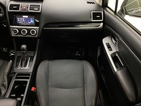 Used 2016 Subaru Crosstrek 2.0i Limited image 29