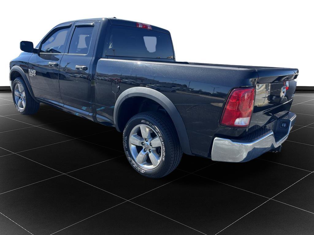 Used 2019 RAM 1500 ST w/ SXT Plus Group AWD/4WD image 3