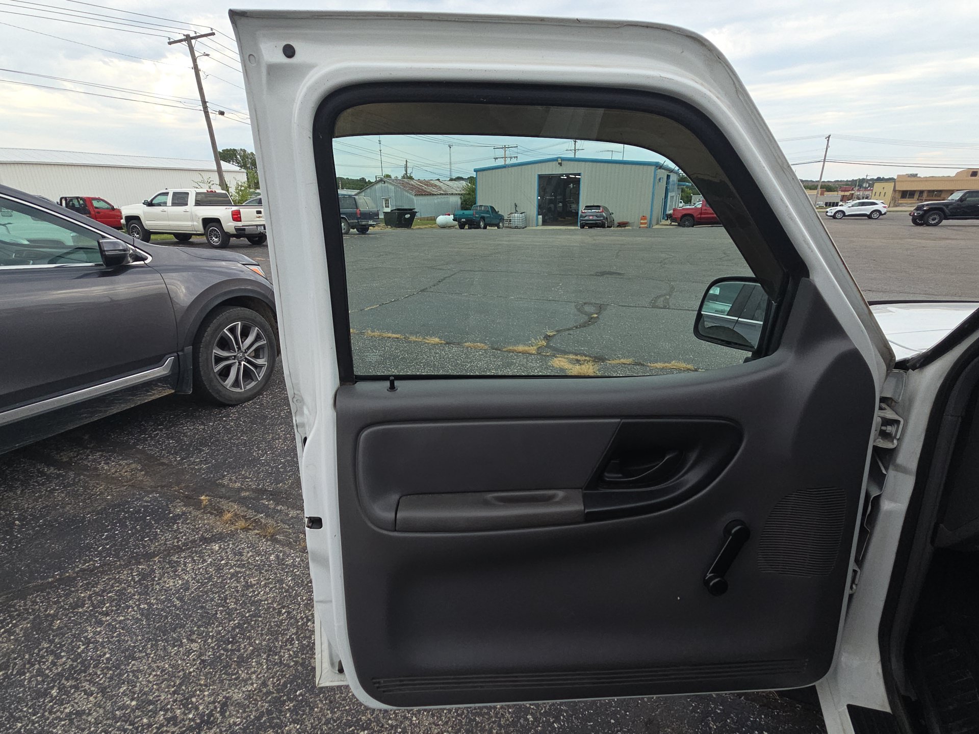 Used 2001 Ford Ranger XL RWD image 7