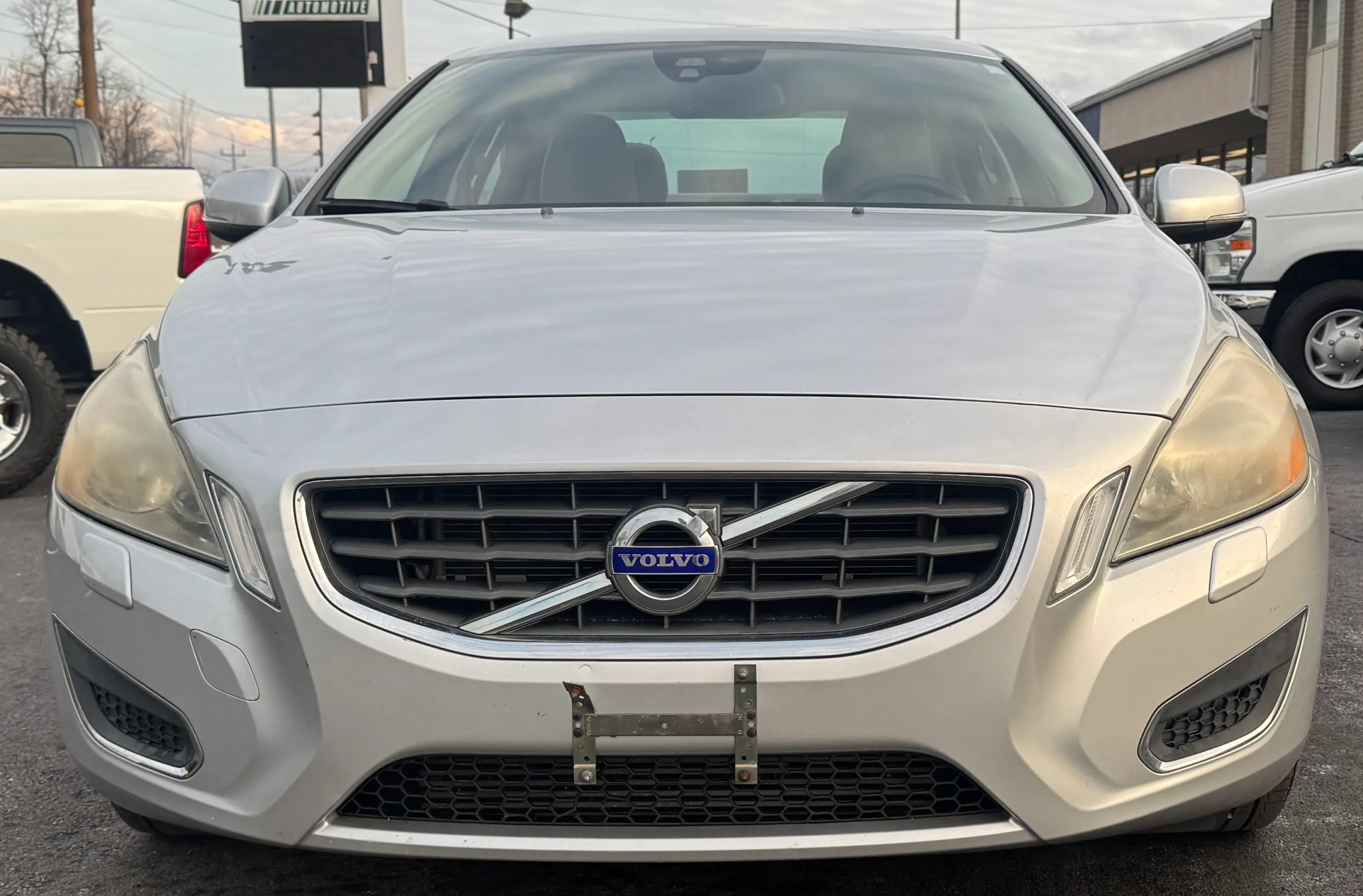 Used 2012 Volvo S60 T5 FWD image 3