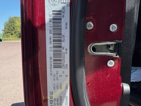 Used 2019 RAM 1500 ST w/ SXT Plus Group AWD/4WD image 31
