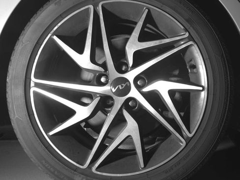 Used 2022 Kia Stinger GT-Line w/ Sun & Sound Package AWD/4WD image 15