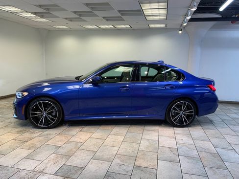 Used 2021 BMW 330i xDrive Sedan w/ M Sport Package AWD/4WD image 9