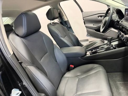 Used 2024 Honda Accord Touring image 23