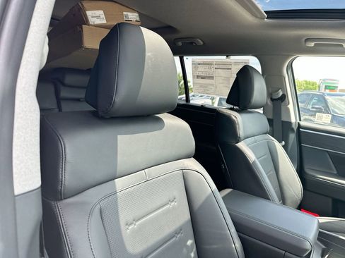 New 2025 Hyundai Santa Fe Limited image 50