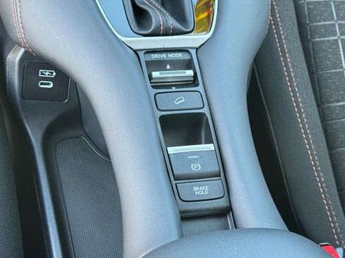 Certified 2024 Honda HR-V Sport image 21