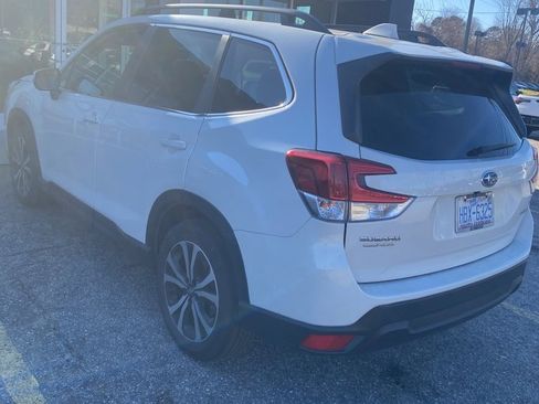 Used 2023 Subaru Forester Limited image 4