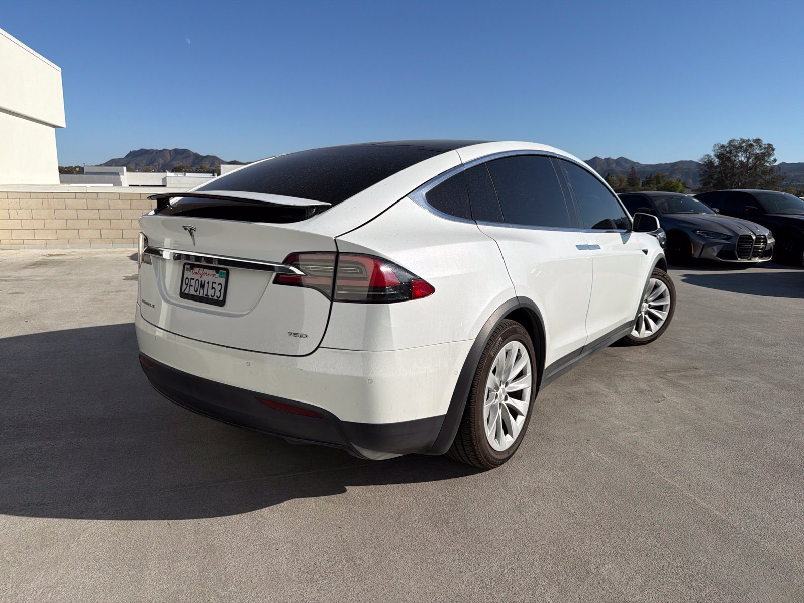 Used 2018 Tesla Model X 75D AWD/4WD image 4