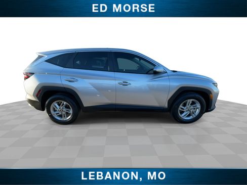 Used 2025 Hyundai Tucson SE image 9