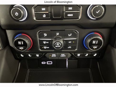 Used 2024 Chevrolet Tahoe High Country image 30