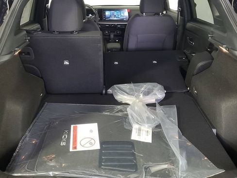 New 2026 Nissan Kicks SV w/ Cold Weather Package FWD image 7