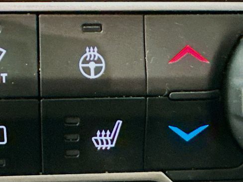 Certified 2021 Jeep Gladiator Sport image 25