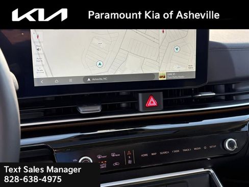 Used 2026 Kia Carnival SX Prestige image 8