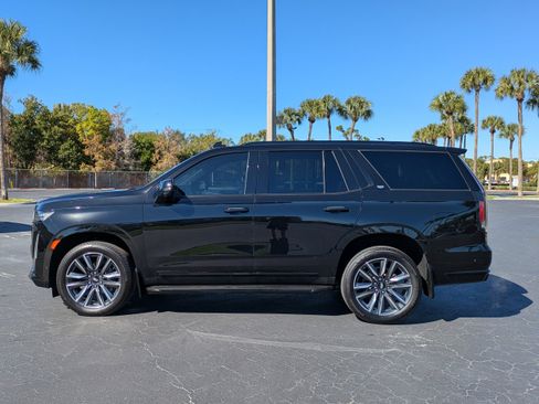 Used 2021 Cadillac Escalade Sport w/ Heavy-Duty Trailer Package image 3