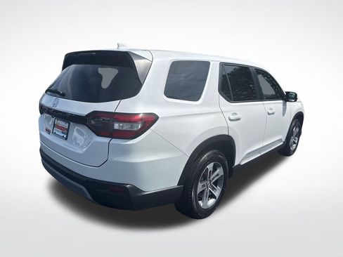 Certified 2025 Honda Pilot EX-L image 5