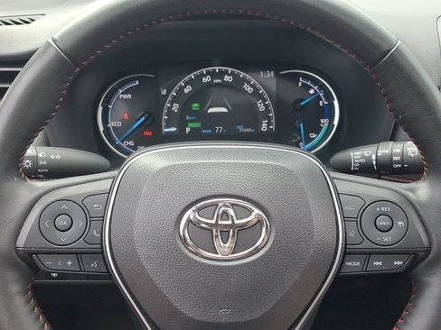 Used 2023 Toyota RAV4 SE w/ Weather & Moonroof Package AWD/4WD image 20