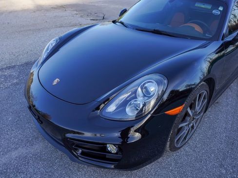 Used 2014 Porsche Cayman image 11