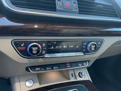 Used 2018 Audi Q5 2.0T Premium Plus AWD/4WD image 11