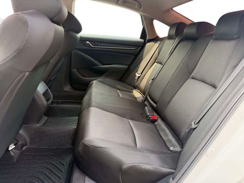 Used 2018 Honda Accord LX image 12