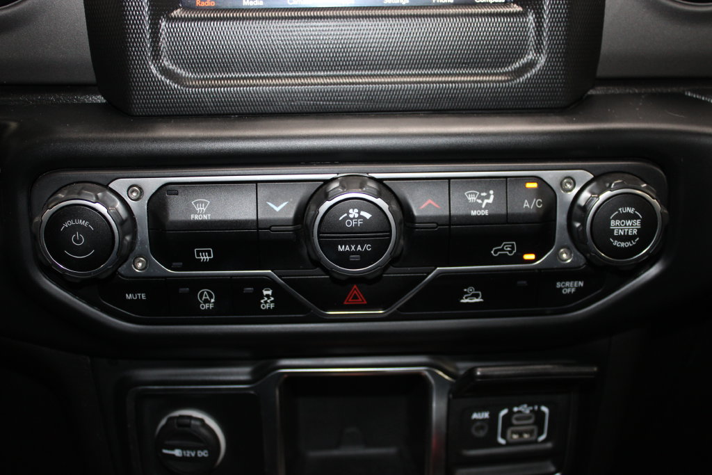 Used 2022 Jeep Gladiator Sport AWD/4WD image 33