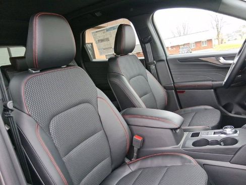 New 2026 Ford Escape ST-Line Select w/ Tech Pack #2 AWD/4WD image 25