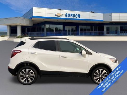 Used 2022 Buick Encore Preferred w/ Safety Package image 6