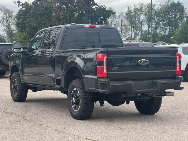 Used 2025 Ford F350 Lariat w/ Lariat Ultimate Package AWD/4WD image 9