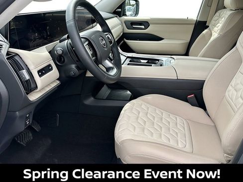 New 2025 Nissan Armada Platinum w/ Convenience Package image 12