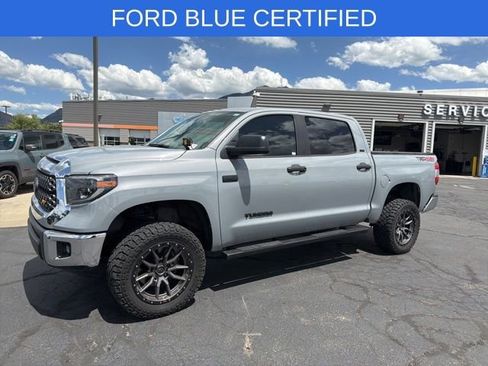Used 2019 Toyota Tundra SR5 w/ TRD Off Road Package AWD/4WD image 13