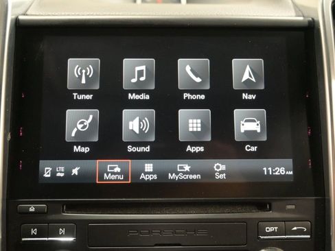 Used 2018 Porsche Cayenne Platinum Edition w/ Premium Package image 23