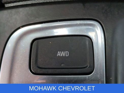 Used 2023 Chevrolet Equinox LT AWD/4WD image 35