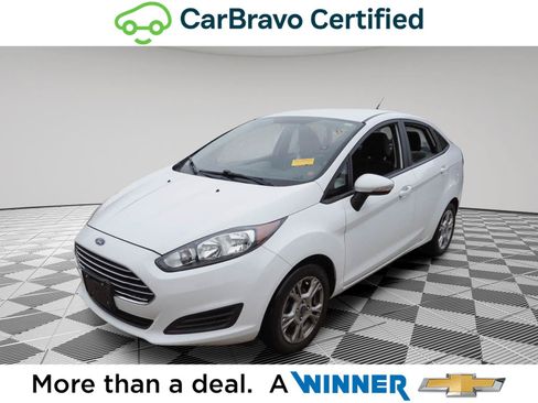 Used 2014 Ford Fiesta SE FWD image 1