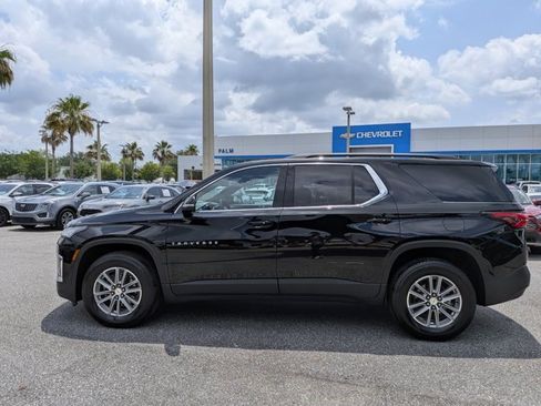 Certified 2023 Chevrolet Traverse LT FWD image 5